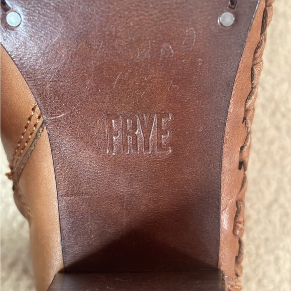 Women’s Western Bootie - Picture 5 of 8